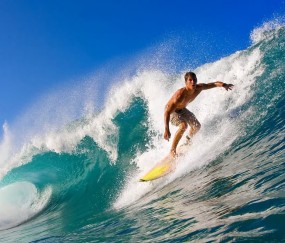 开云体育-圣西罗的盲点，VAR判罚再引AC米兰国米争议，点球之惑刺痛红黑拥趸，VAR争议再袭米兰德比，点球判罚刺痛红黑拥趸