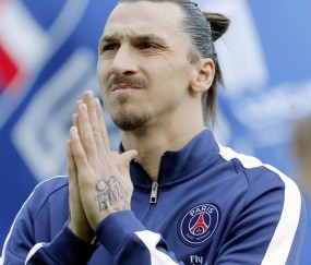 开云体育-神兵天降！贝林厄姆替补登场扭转乾坤，C罗防线瞬间土崩瓦解，神兵天降！贝林厄姆替补登场扭转乾坤，C罗防线瞬间土崩瓦解